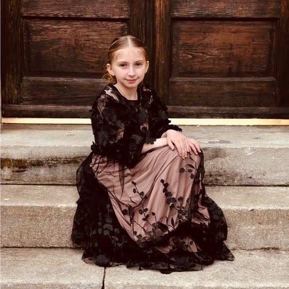 Meet your Posher, Kimberly - Picture 4 of 5